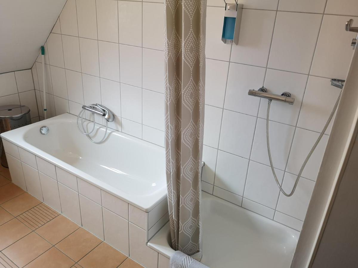 Tuniberg Restaurant Hotel フライブルク エクステリア 写真