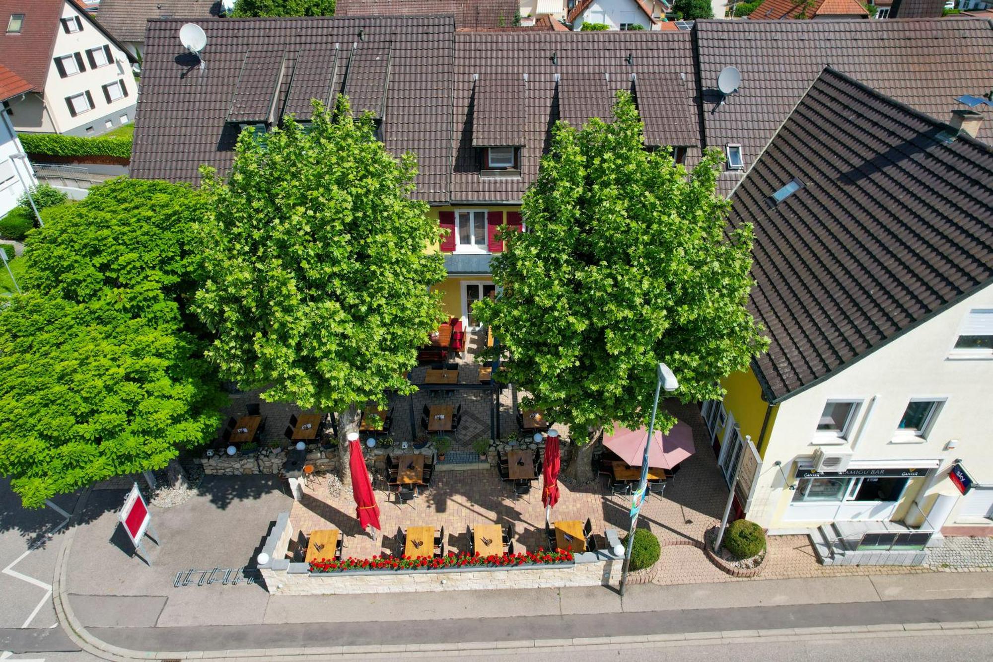 Tuniberg Restaurant Hotel フライブルク エクステリア 写真