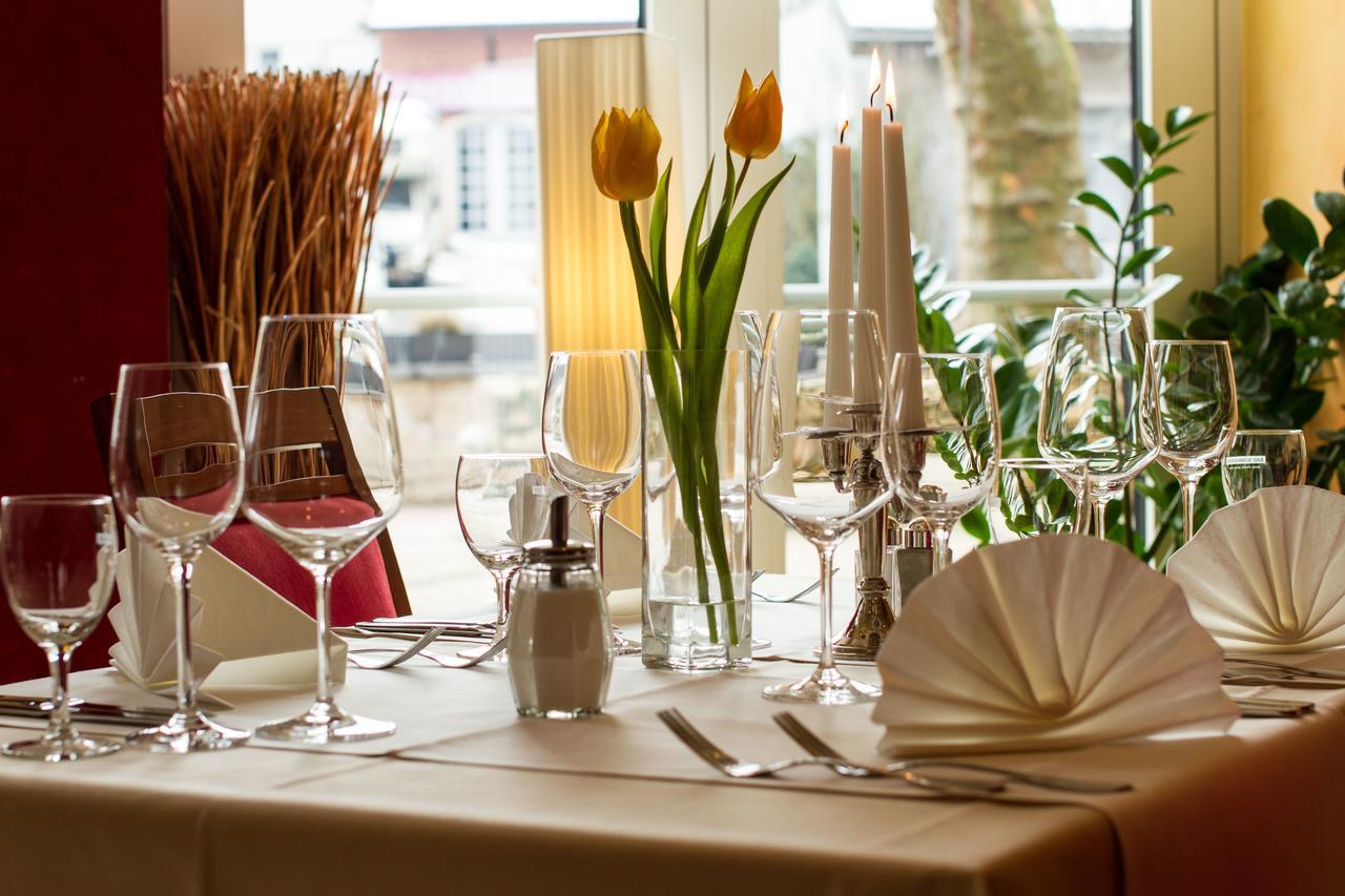 Tuniberg Restaurant Hotel フライブルク エクステリア 写真