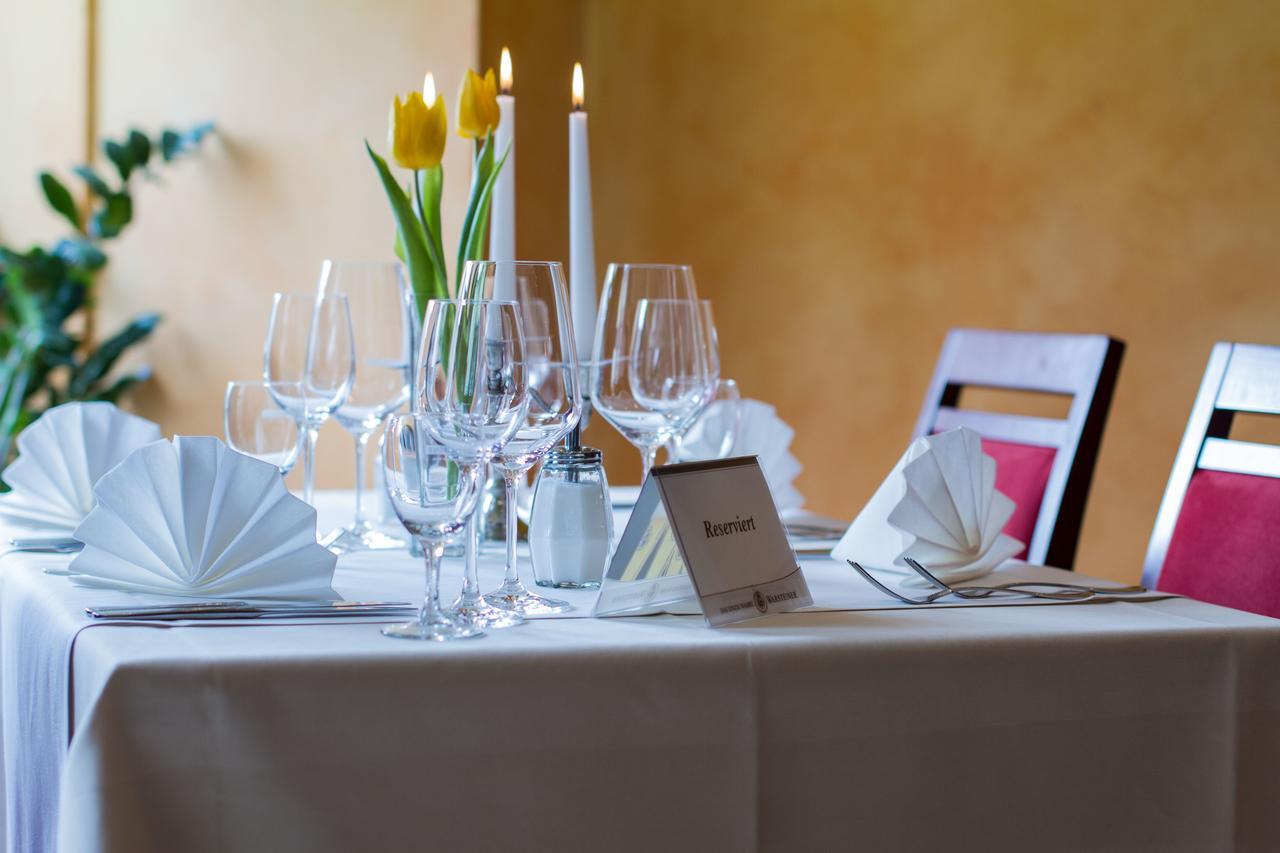 Tuniberg Restaurant Hotel フライブルク エクステリア 写真