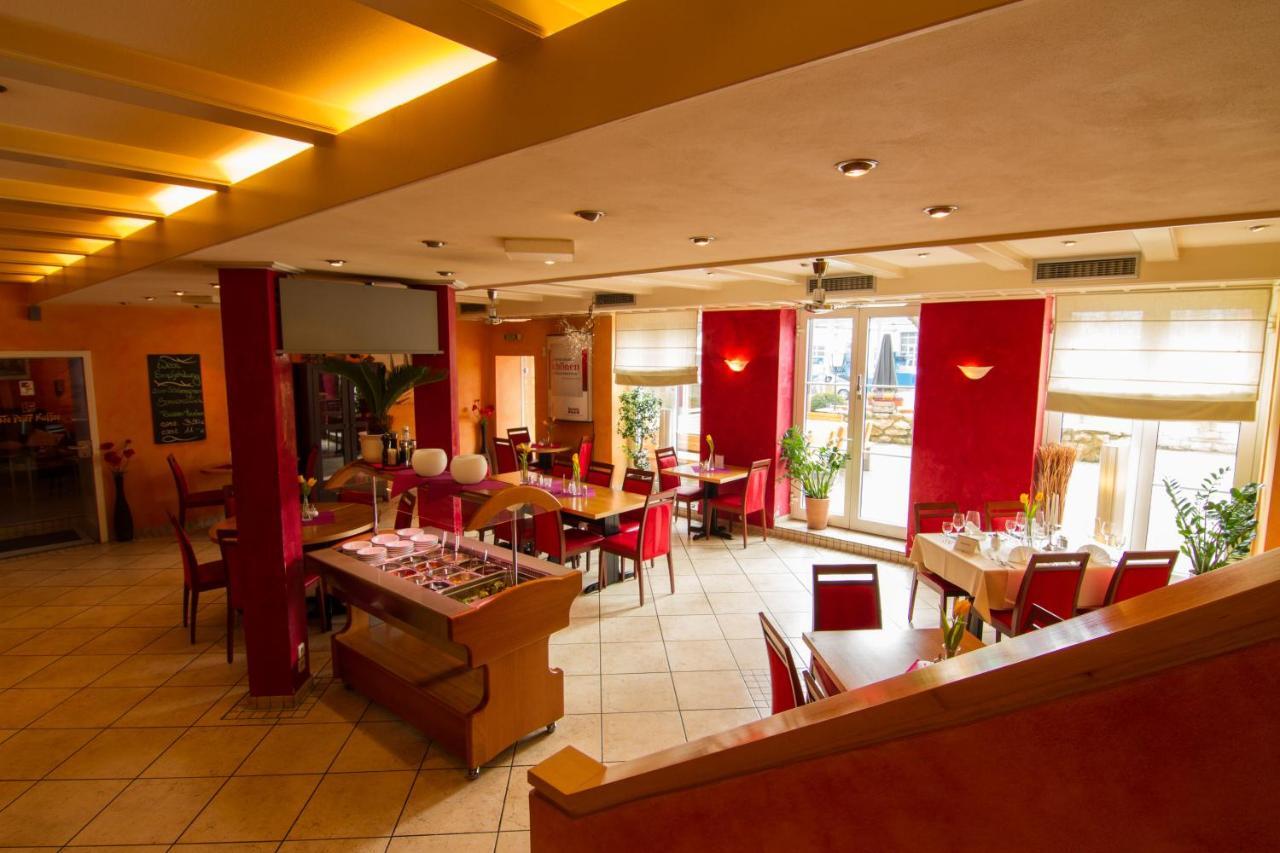 Tuniberg Restaurant Hotel フライブルク エクステリア 写真